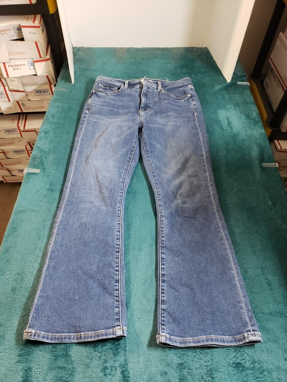 Loft Jeans Size 4 Womens Blue Denim Stretch Pants Mid Rise Kick Bootcut Crop